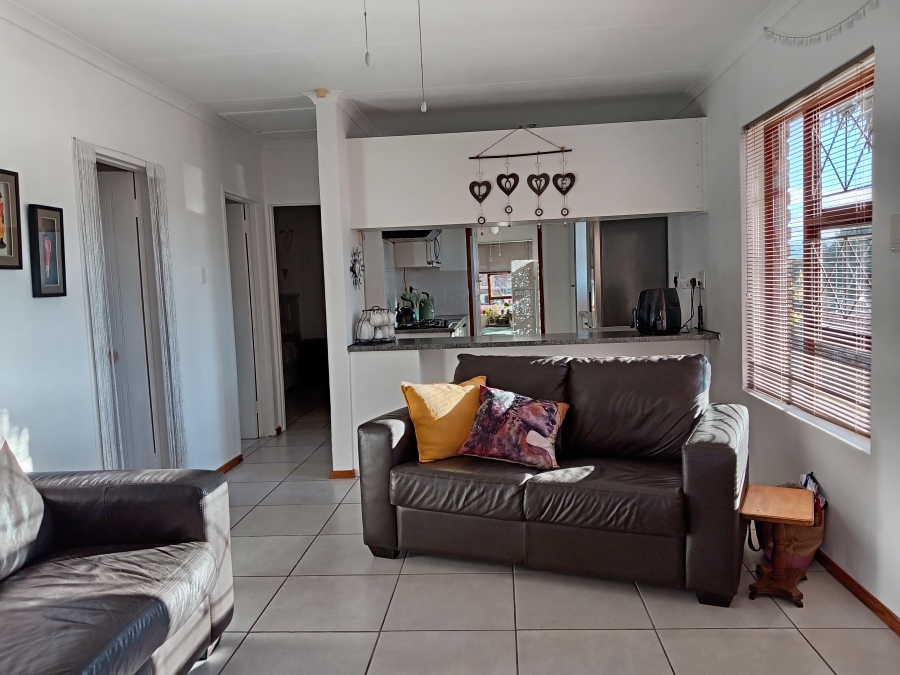 3 Bedroom Property for Sale in Strelitzia Park Eastern Cape